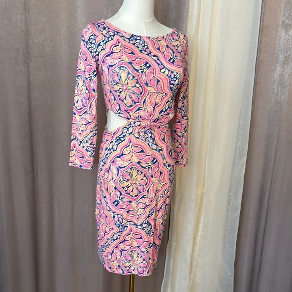 Lilly Pulitzer Vibrant Pink and Blue Patterned cut out Dress, XS